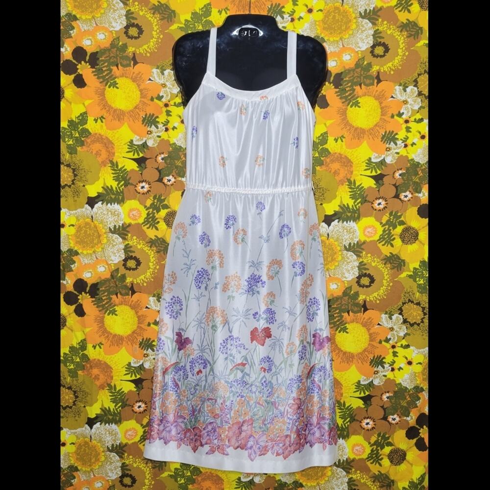 Vintage Floral Criss Cross Midi Dress, vintage size 7 (XS)